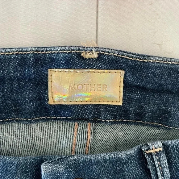 Mother the looker ankle fray in girl crush - Picture 5 of 13